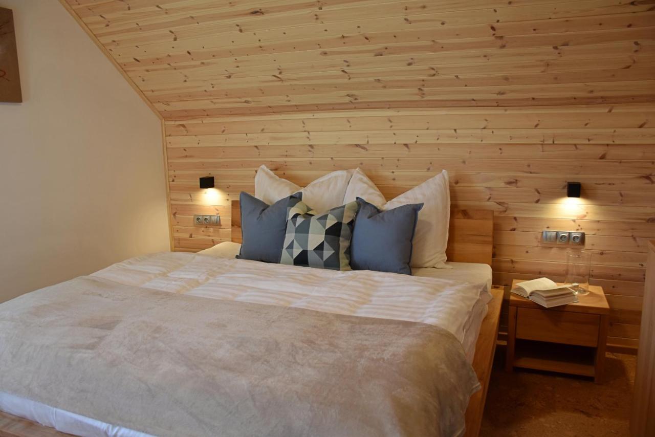Holiday Home Znojmo W/ Wellness & Wine Exterior foto